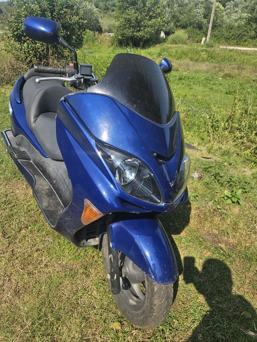 Vând scuter honda forza 2008