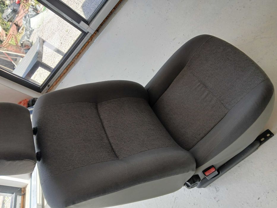 Седалка за Дачия /шофьорска/предна лява