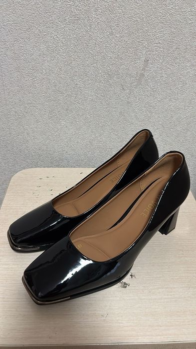 Туфли женские 37 размер