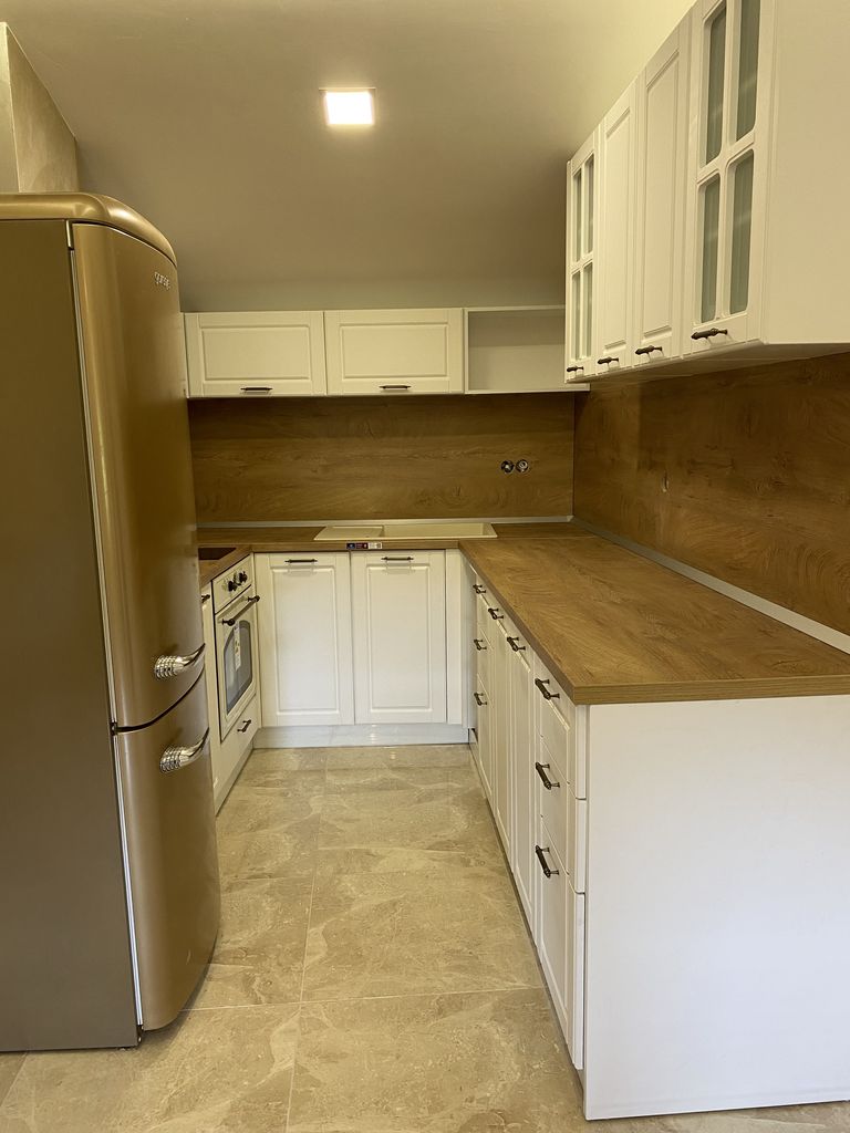 Продава се Къща в с. Голема Раковица, Област София-област - 270 кв.м за 875 €/кв.м - Снимка #19