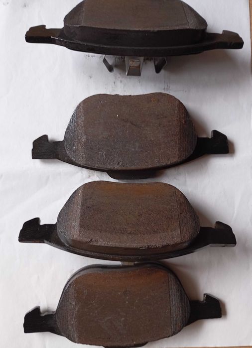 Накладки Textar 2372301 / 4018 G нови, комплект   Ford / Mazda / Volvo