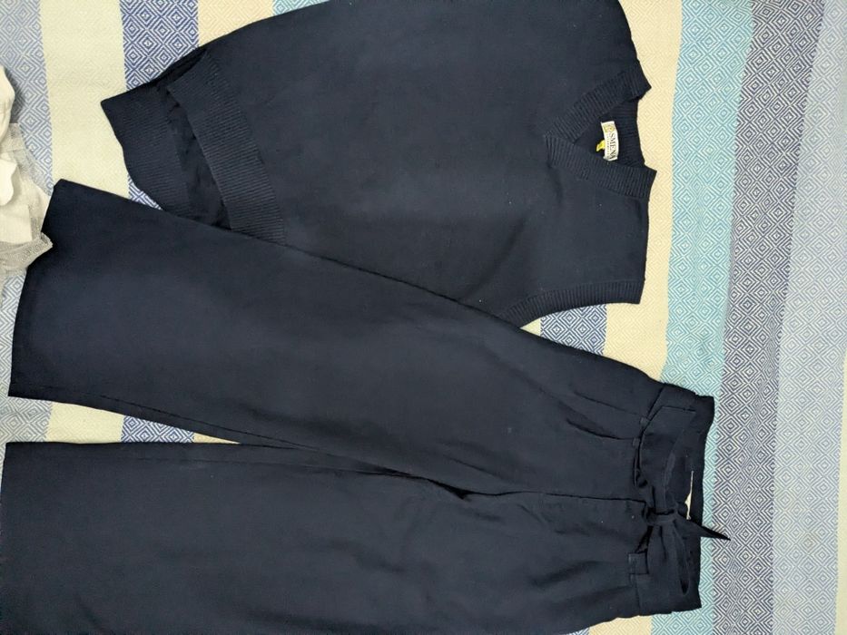 Школьные жилет134 ,брюки 134 ,кофта 128-134