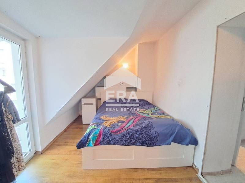 Продава се Четиристаен апартамент в Варна, Окръжна болница - 135 кв.м за 1741 €/кв.м - Снимка #11