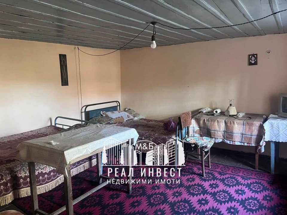 Продавам къща в с. Сталево