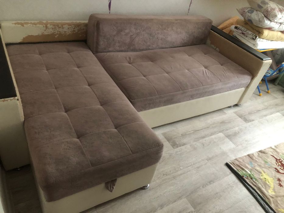 Диван отдам самовызов