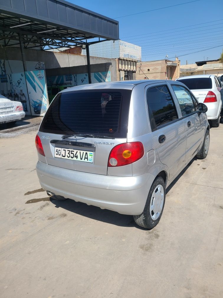 Matiz sotiladi mix 2002