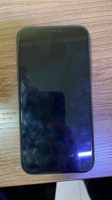 Iphone 11 black color