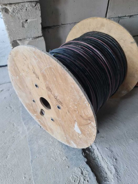 Bobina cablu in 5 fire 500 m