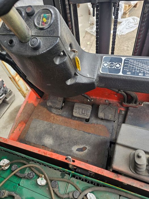 Electrostivuitor-motostivuitor Linde nefunctional