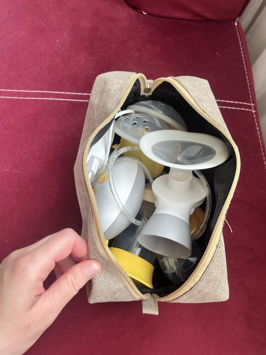 Помпа за кърма Medela Solo + пълен комплект аксесоари за успешно кърме