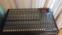 Mixer studio analog,  Fostex model 820, Made in Japan, 20 canale