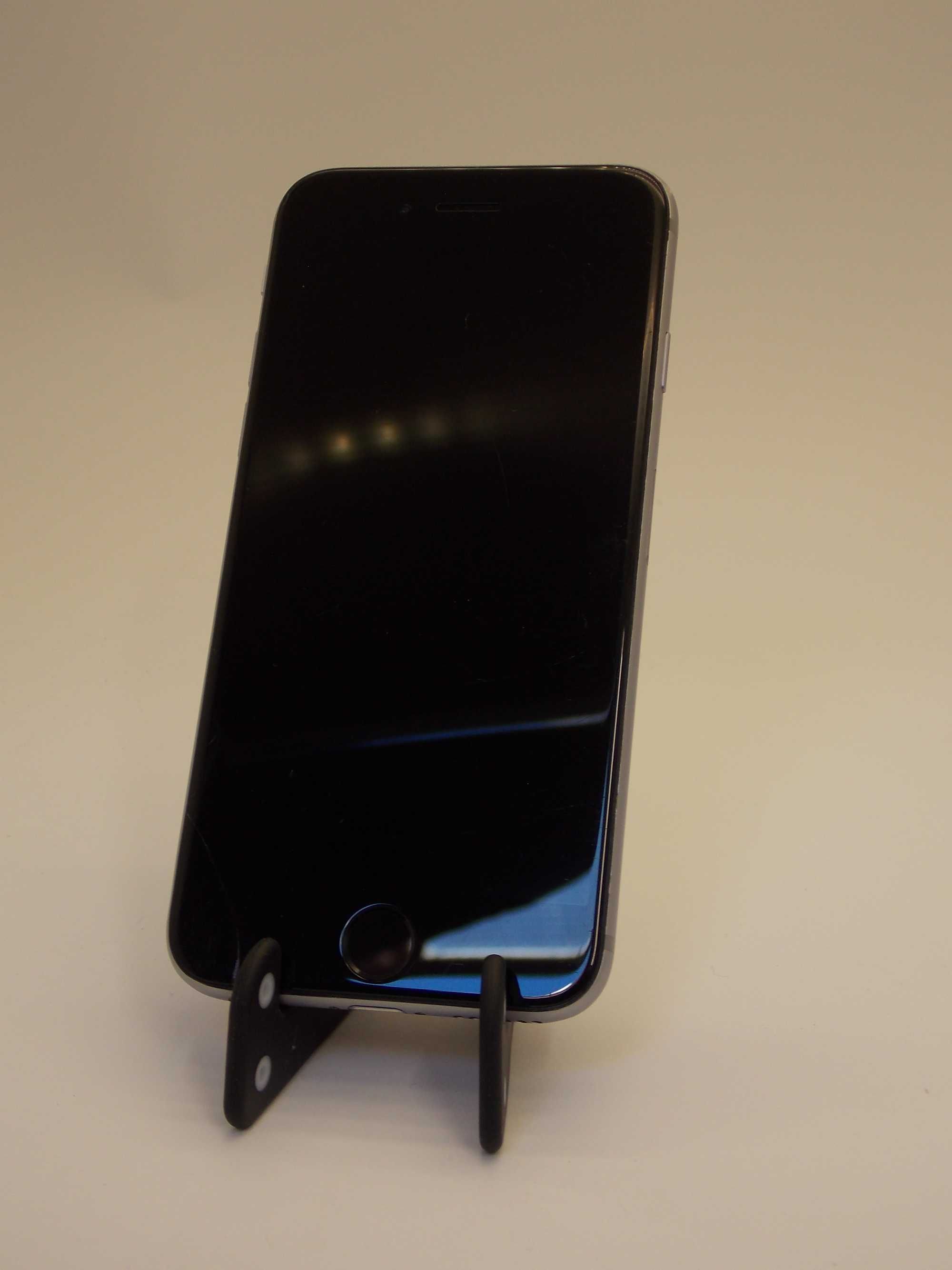 iPhone 6 – Space Gray