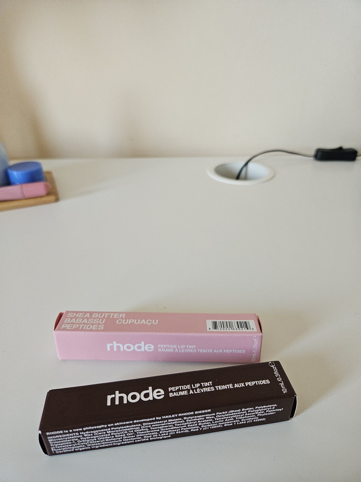 Гланцове за устни Rhode