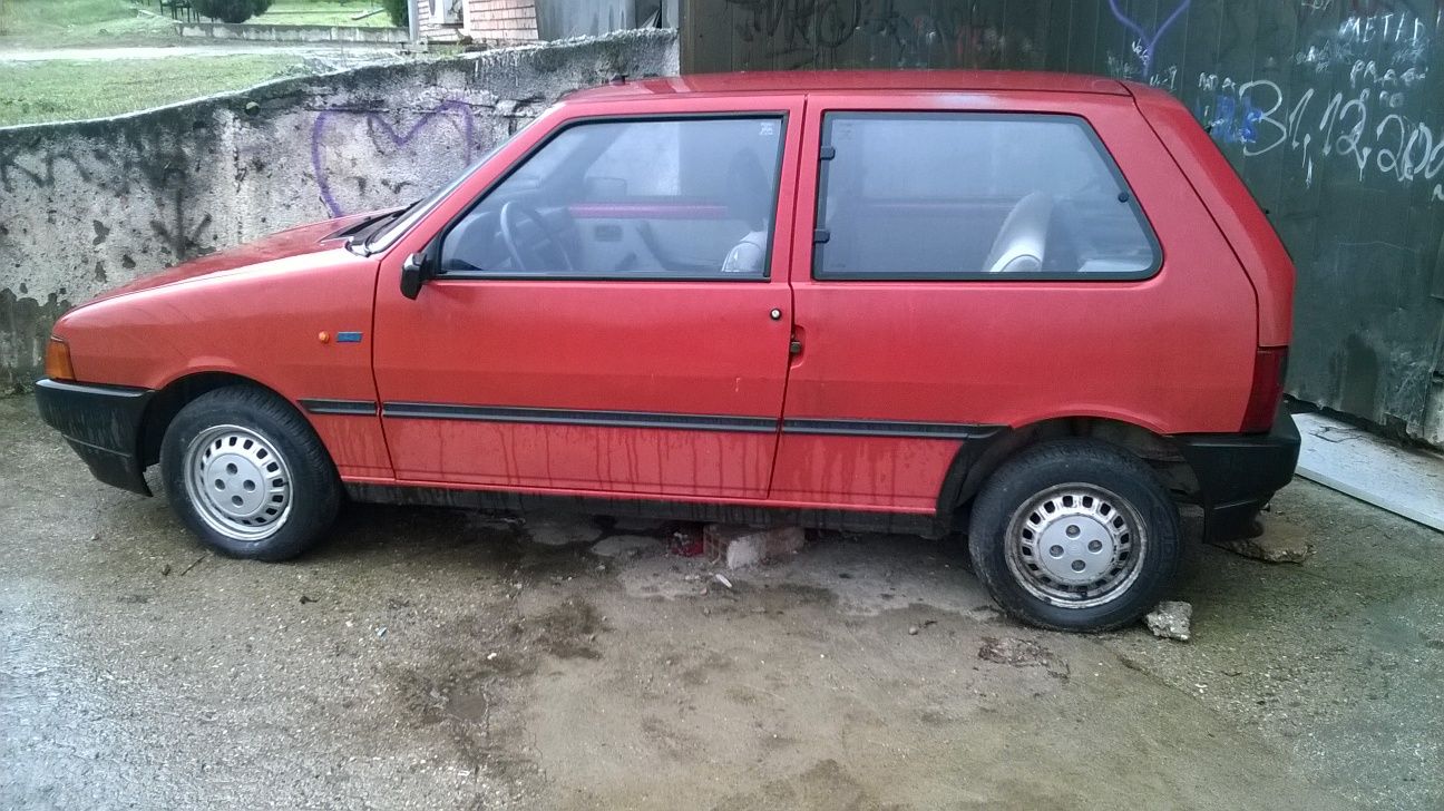 FIAT UNO 1,1 Фиат Уно на части