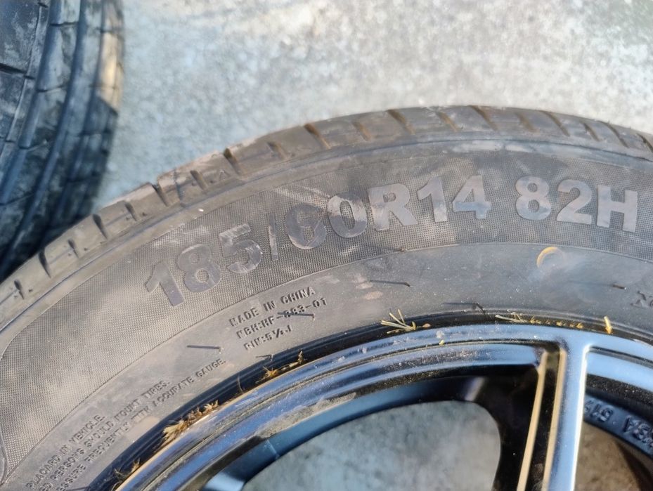 Roti aliaj 4x100 R14 cu anvelope 185/60R14