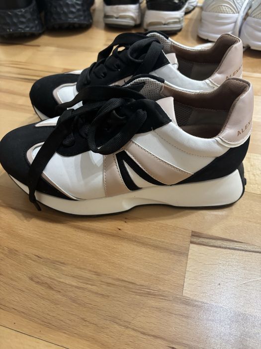 Alexander Smith на ниски цени