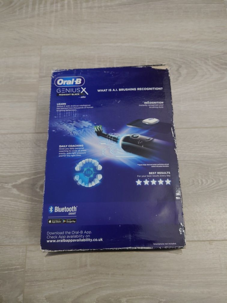 Periuța de dinți electrica Oral B Genius X Braun