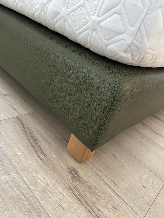 Pat boxspring 160x200, piele naturala, cu saltea premium