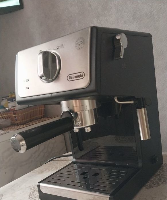 Кофеварка DeLonghi