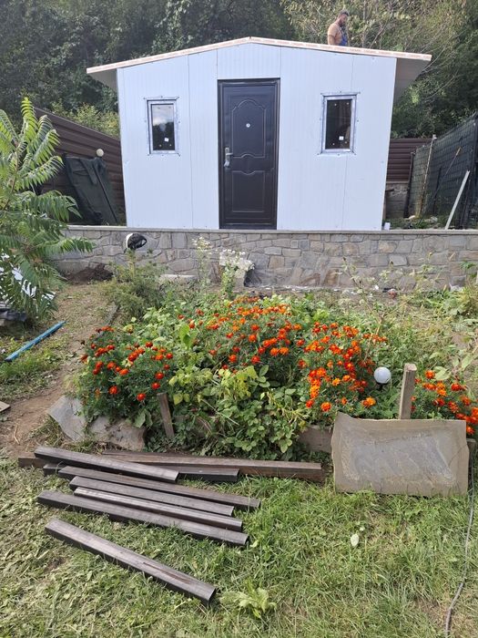 Vând și fac magazie și garaje etc