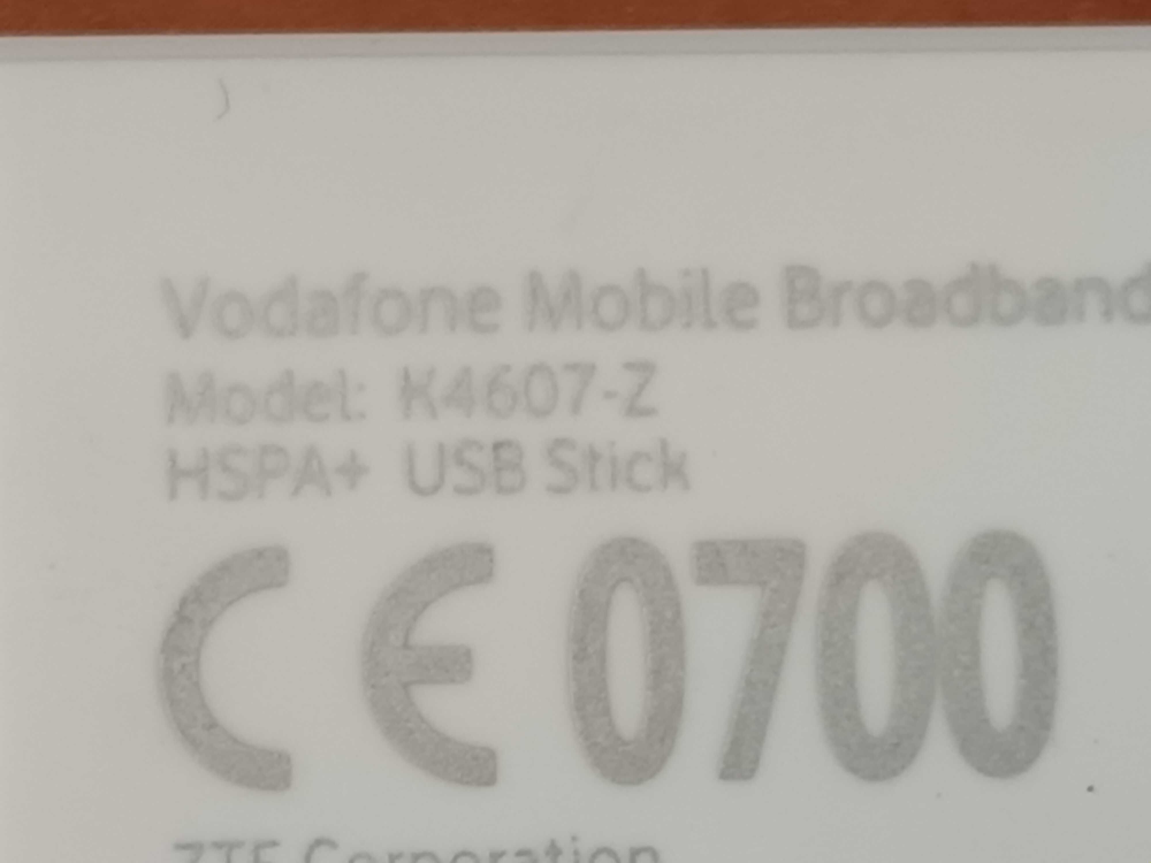 Modem cartela SIM USB Vodafone ZTE K4607-Z viteza 42.2 Mbps necodat