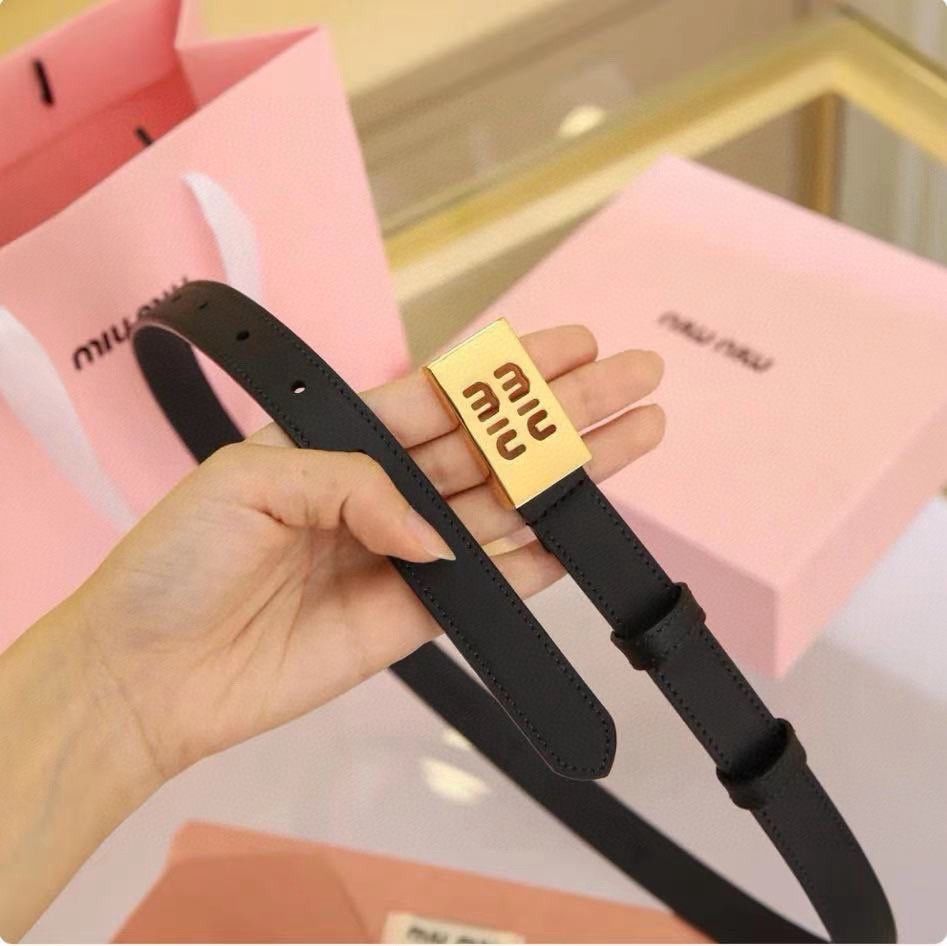 Дамски колани Miu Miu