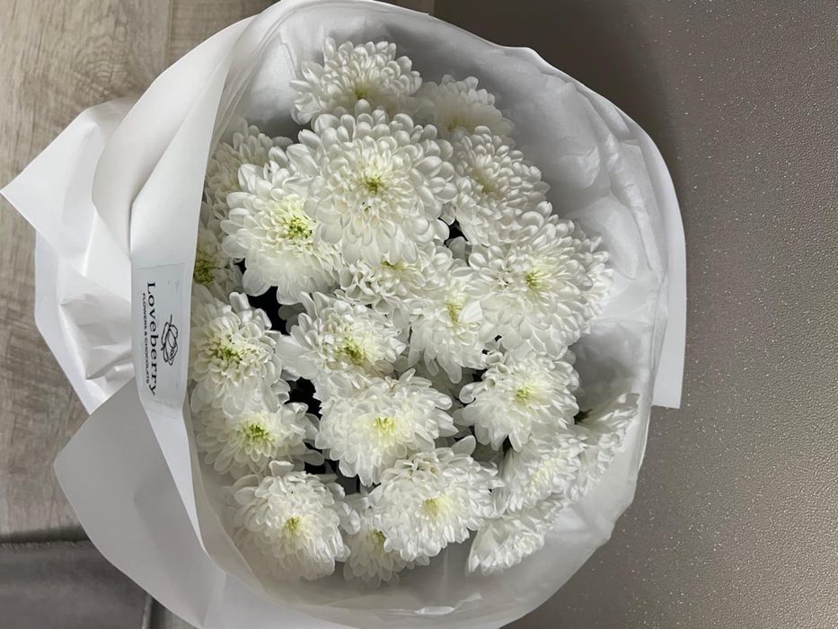 Цветы свежие сегодня покупали