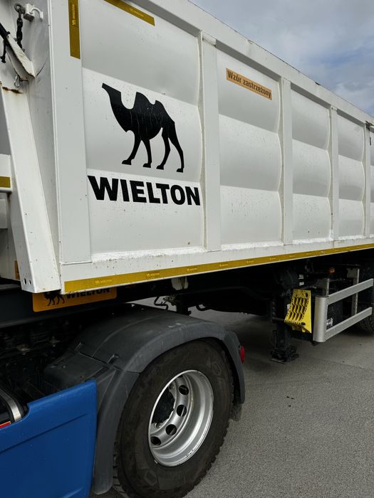 Semiremorca Wielton 33,5 MC