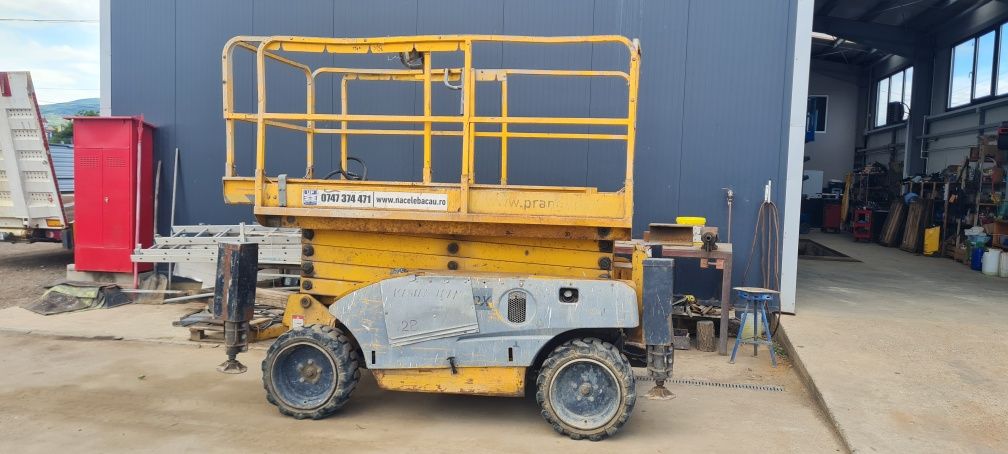 Nacela tip foarfeca Haulotte Compact dx12