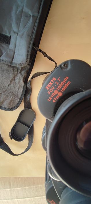 Бинокъл Celestron 25x70