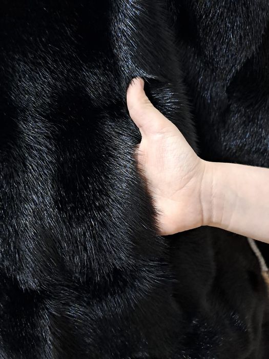 Продам норковую шубу!