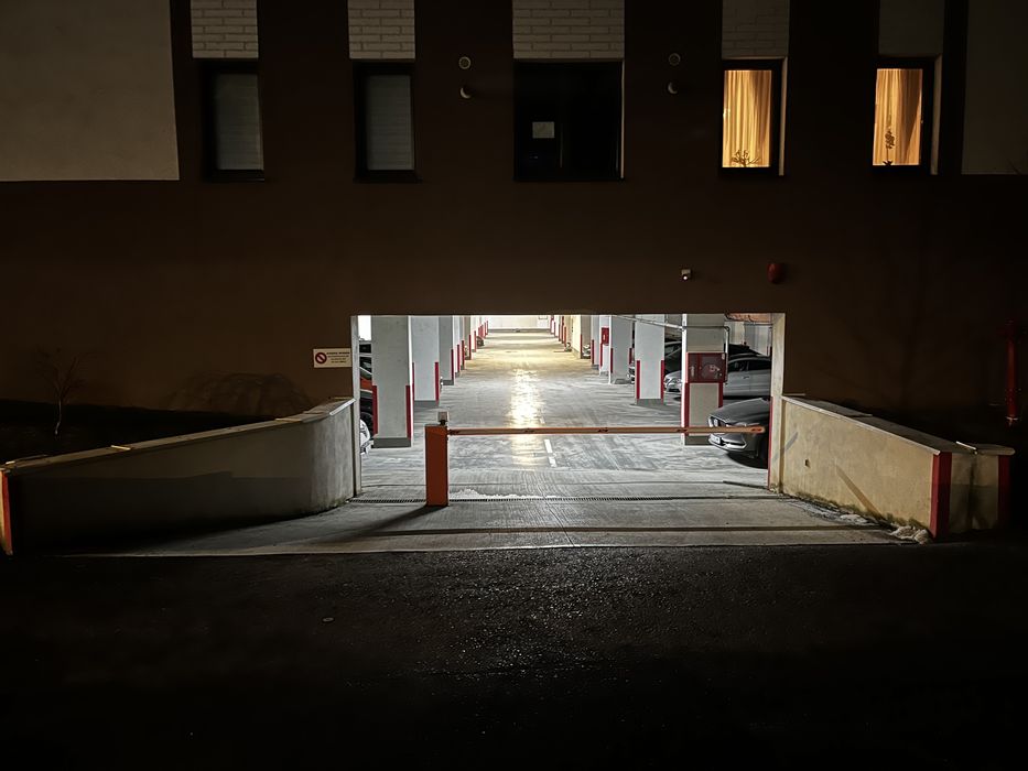 De INCHIRIAT/VANZARE Parcare subterana Bloc 7