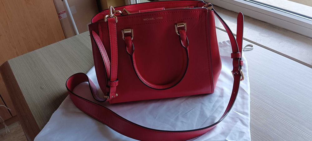 Чанта Michael Kors