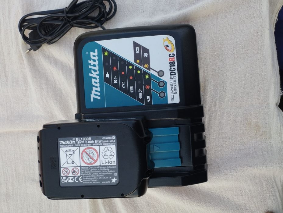 Акумулятор зарядчиги билан!!