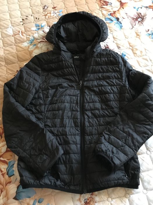 Дамско яке размер М и S