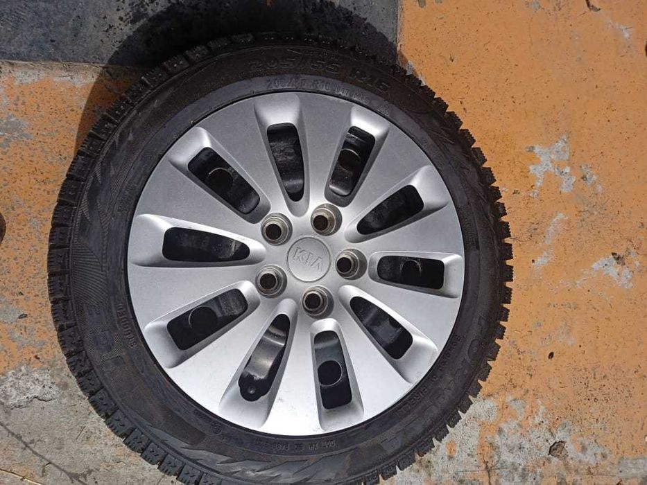 Зимние шины с дисками PIRELLI