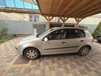 Volkswagen Golf Vand Golf V din 2004 motor 1.4 benzina manuala