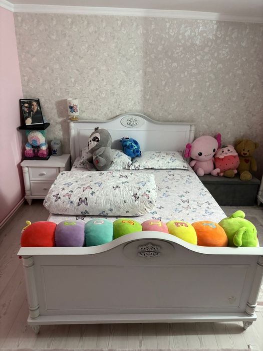 Mobila dormitor  adolescenta