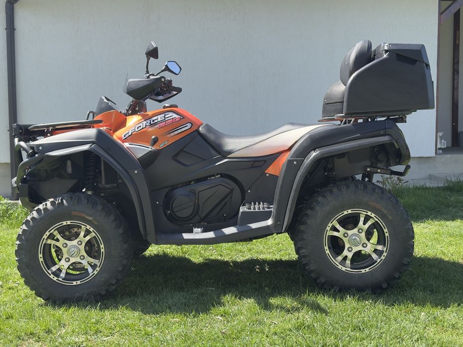 CF MOTO 550 l