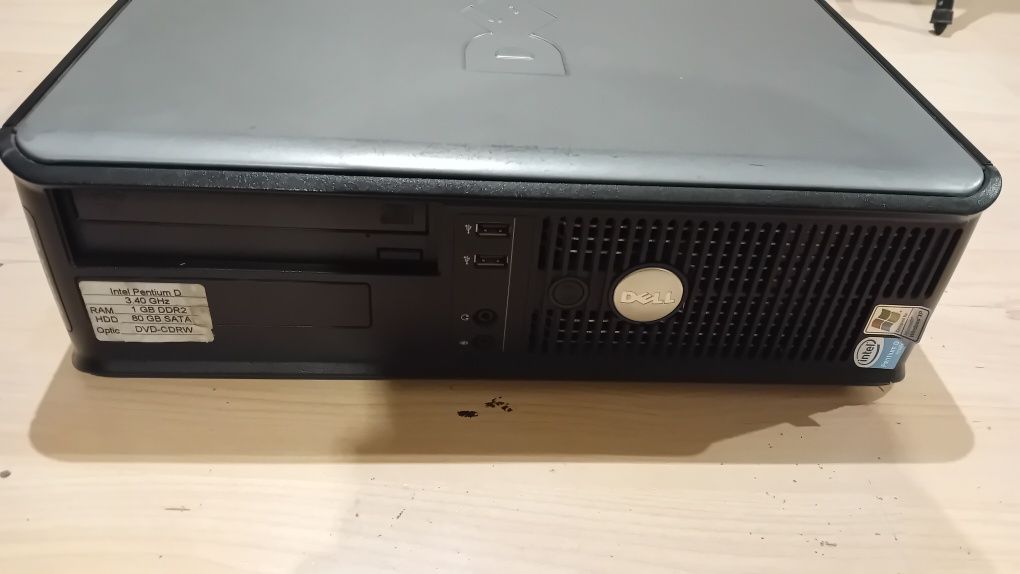 Vand unitate PC dell optiplex 745