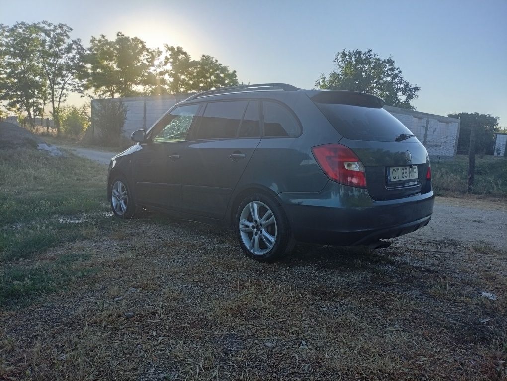 Vând Fabia 1.4 tdi