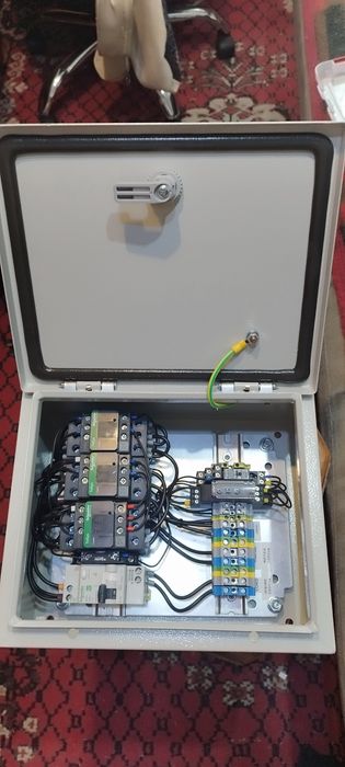 Backup box monofazat
