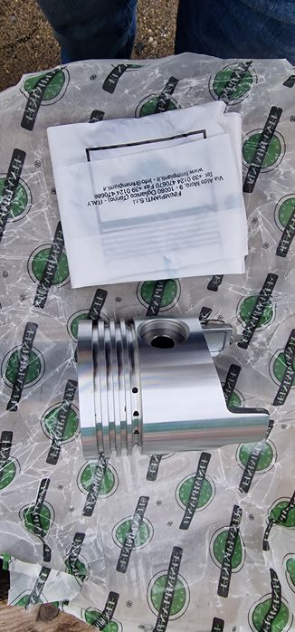 Piston echipat cu Segmenti fiat 312 315 diametru 82 mm pe original imp