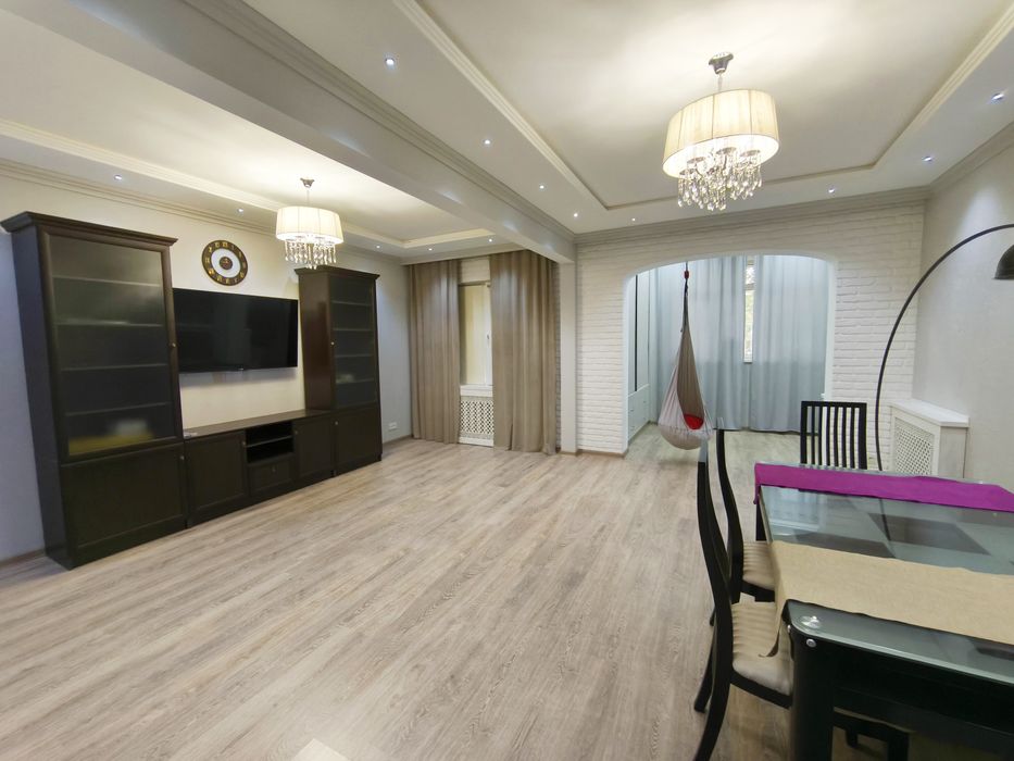 Своя.Карасу 4(3)/2/5, 92 кв.м.Евро, мебель, техника