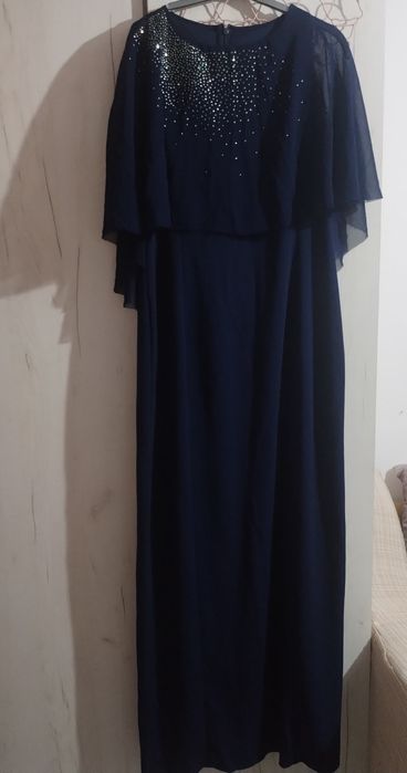 vand rochii marmea xl-xxl