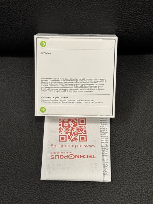 Продавам чисто нови AirPods 4