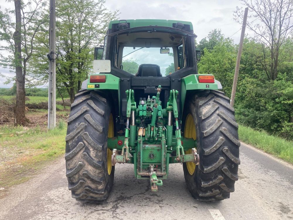 Tractor John Deere 6810 125 cp