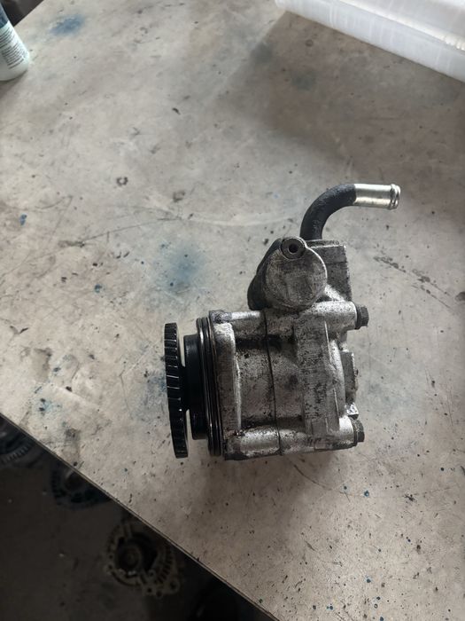 Pompa servo Vw Lt motor 2.8 MAN 130 cai