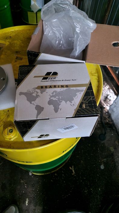 Vând sau schimb rulmenți în baie de ulei!