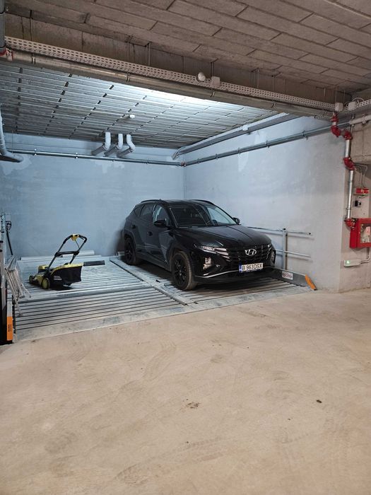 Inchiriez loc de parcare auto/moto subteran, langa parcarea Mall Plaza